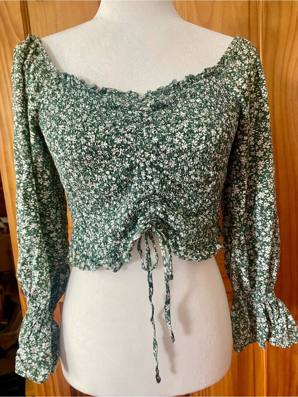 Chocolate USA Smocked Floral Milkmaid Crop Top Cottagecore Boho Green L
